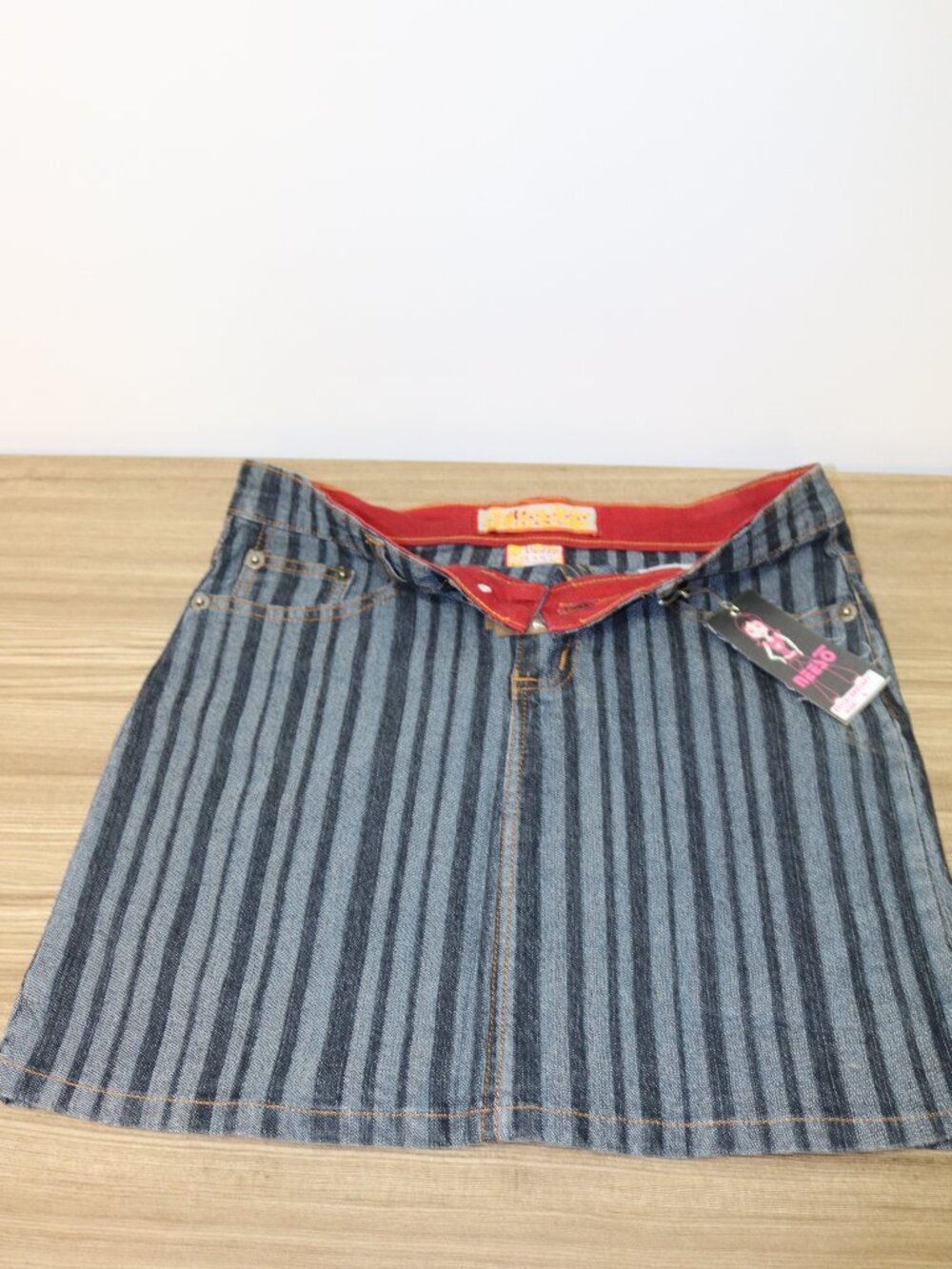 Neeso Jeans vintage denim skirt for girls, size 9.